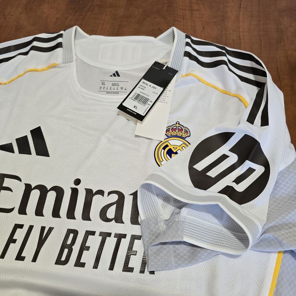 NEW Adidas Real Madrid 25/26 Los Blancos Playerless Slim Fit Home Jersey XL - Picture 3 of 6